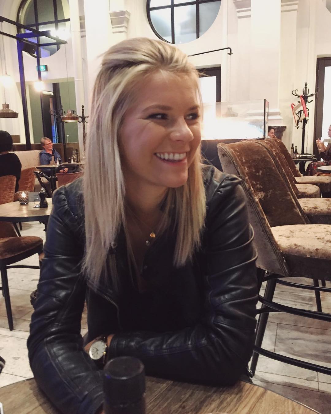 Ada Hegerberg, pesepak bola wanita pertama peraih trofi Ballon d'Or