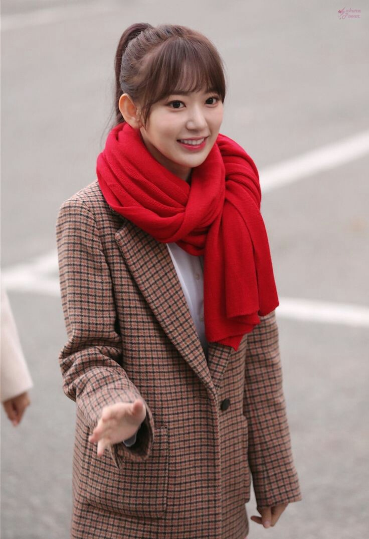 9 Fakta dari personel tercantik IZ*ONE, Miyawaki Sakura