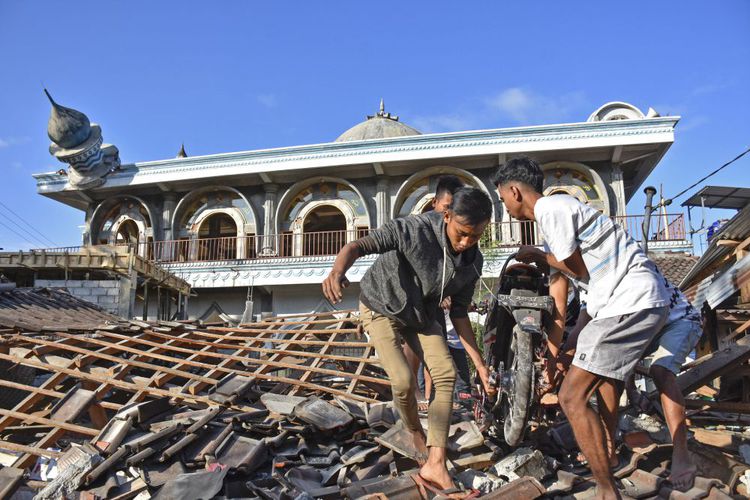 Daftar 7 bencana alam terparah di Indonesia sepanjang akhir tahun 2018