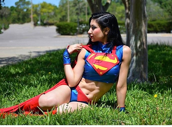 16 Potret superhero versi cewek ini gak kalah keren dengan versi cowok