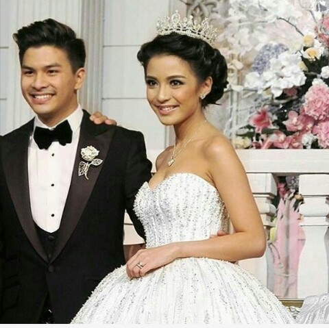 14 Potret keharmonisan keluarga Chelsea Olivia dan Glenn Alinskie