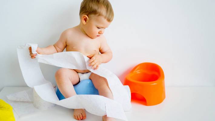 Membuat anak menjadi disiplin dengan Toilet Training, emang bisa?