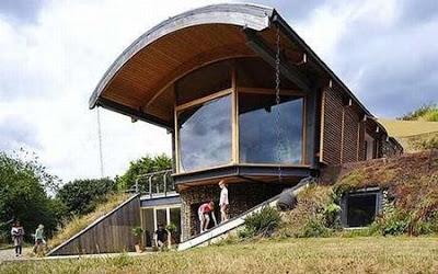 Menelusuri 7 rumah bawah tanah terbaik, ada yang seperti rumah hobbit