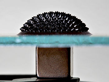 Begini kehebatan Ferrofluid, magnet cair berwujud misterius 