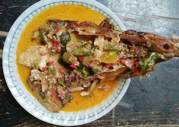 Mangut Kepala Manyung