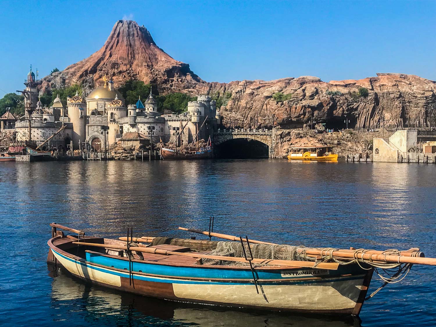 Tokyo Disneyland Island