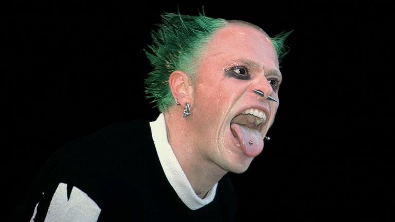 Vokalis The Prodigy tewas, kenali tanda orang yang berniat bunuh diri