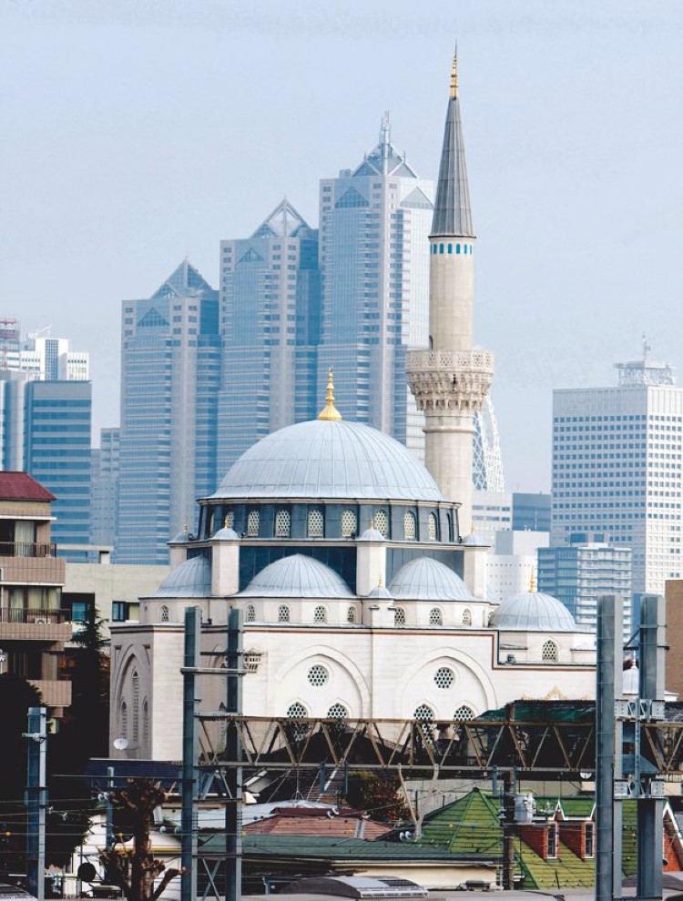 7 Fakta Tokyo Camii, masjid yang jadi tempat pernikahan Syahrini-Reino