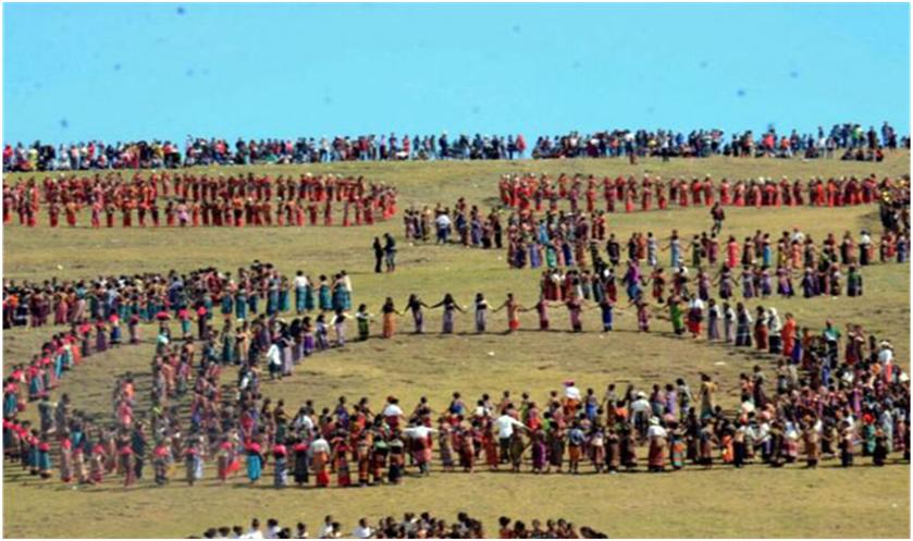Festival Likurai Timor (Sumber: Pedomanwisata.com)