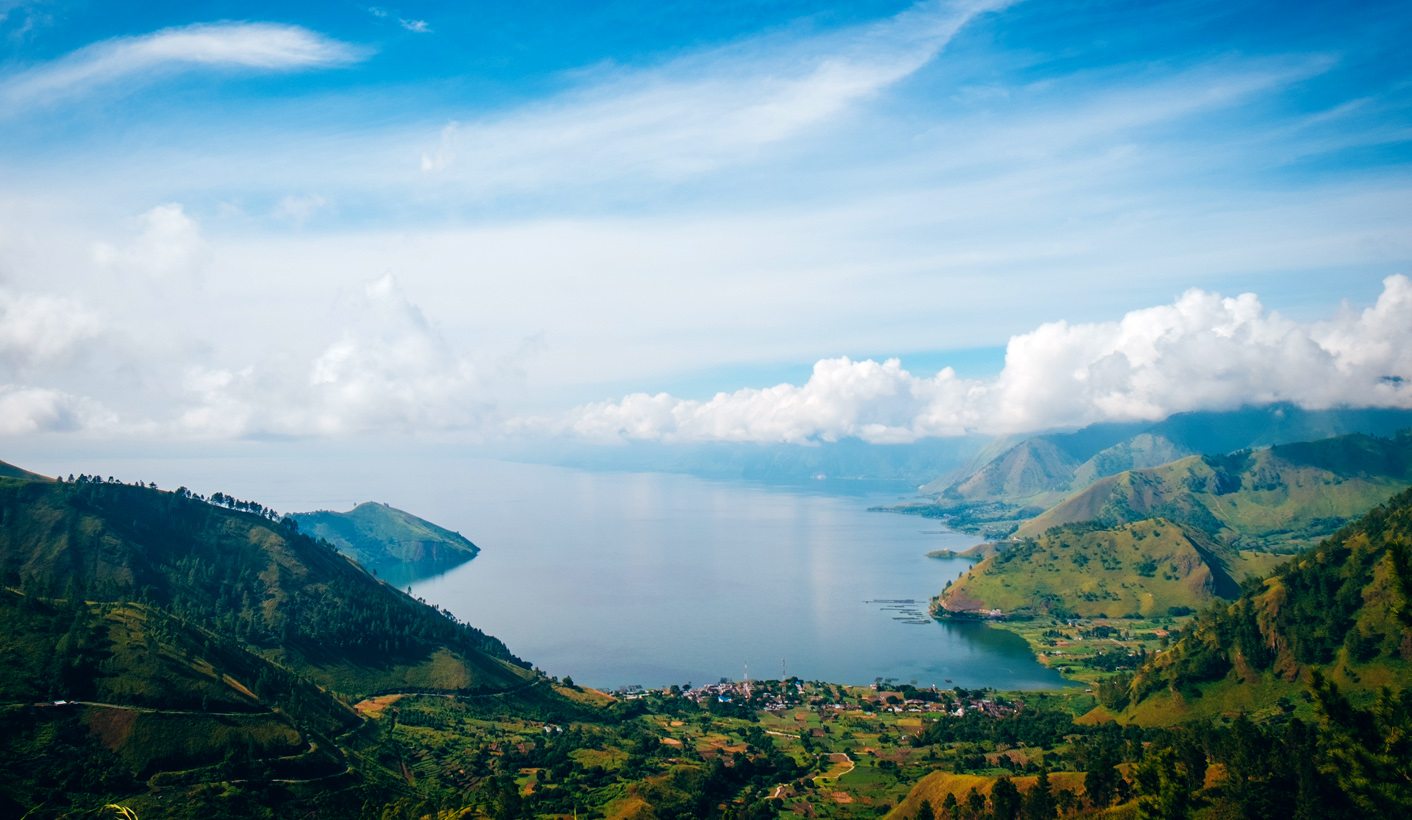 https://www.dailymaverick.co.za/article/2018-03-13-some-74000-years-ago-mount-toba-exploded-our-ancestors-survived-a-long-volcanic-winter/