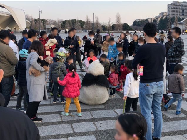 Panda yang berkeliaran di jalanan ini hebohkan media sosial Jepang