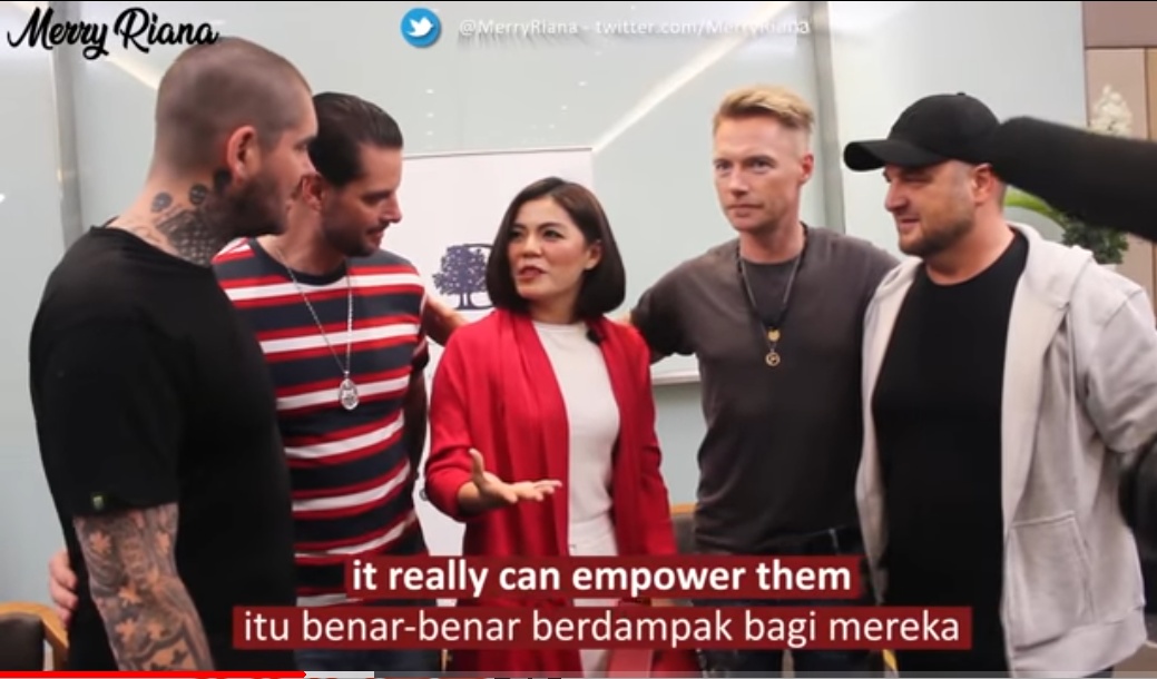 Nostalgia generasi 90-an, 5 boyband ini pernah manggung di Indonesia