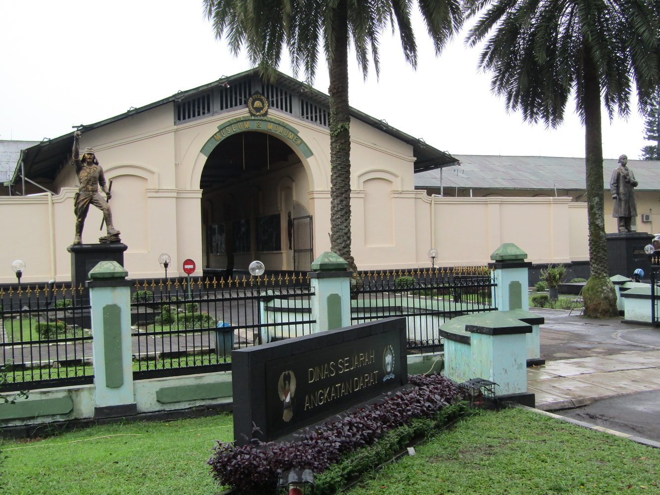 Halaman Depan Museum PETA Bogor