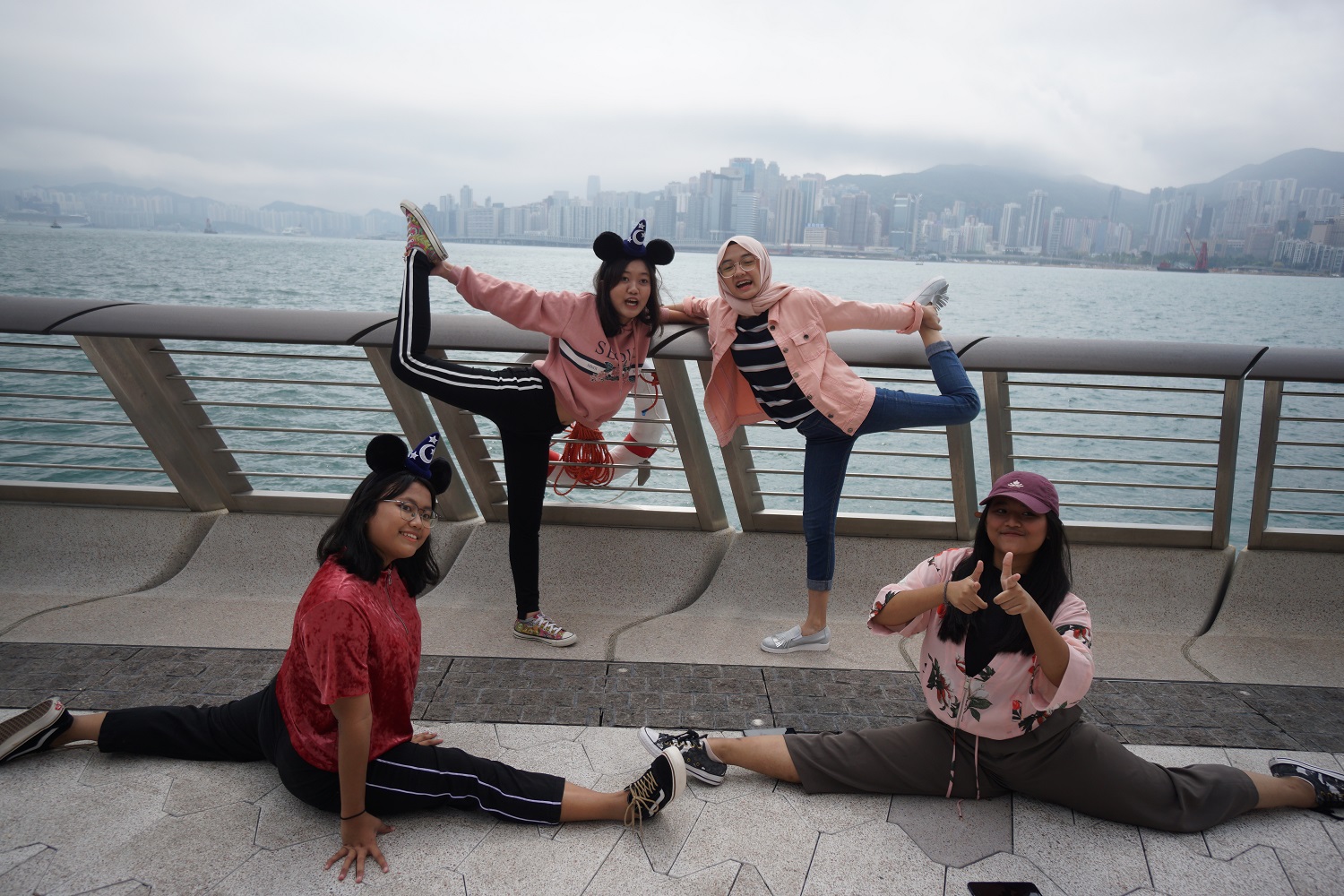 Liburan segeng ala SMALA Dance Crew di Hong Kong, seru abis