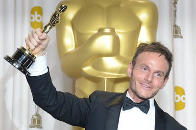 Chris Terrio memenangkan Oscar untuk naskah asli terbaik