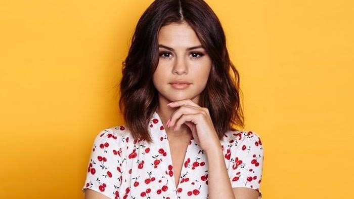 7 Seleb top ini pernah mengaku menyukai sesama jenis