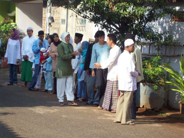 6 Tradisi lebaran di Jawa Timur, bikin pengen cepetan mudik