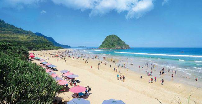 Dijuliki Sunrise of Java, ini 12 pantai eksotis yang ada di Banyuwangi
