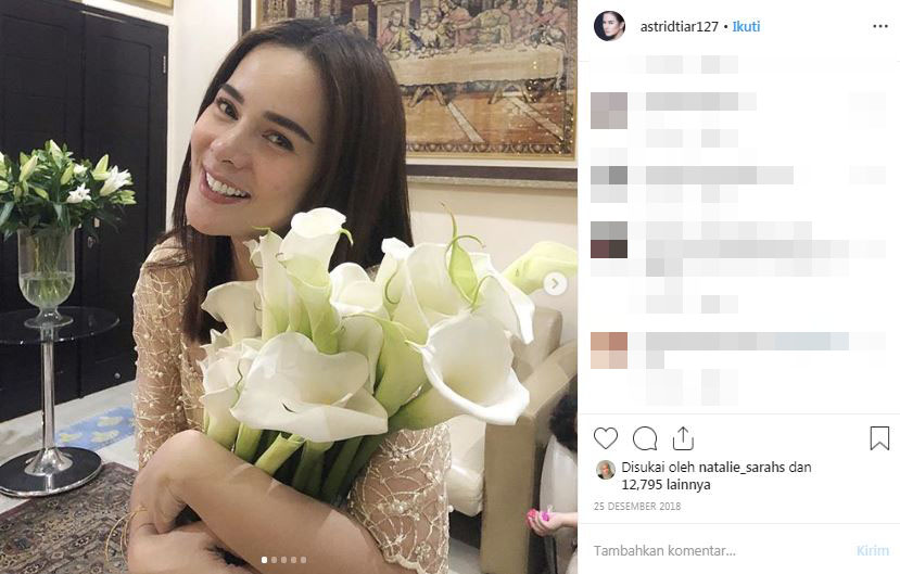 Heboh gelar profesor Limbad, 5 artis ini pun bergelar akademik tinggi