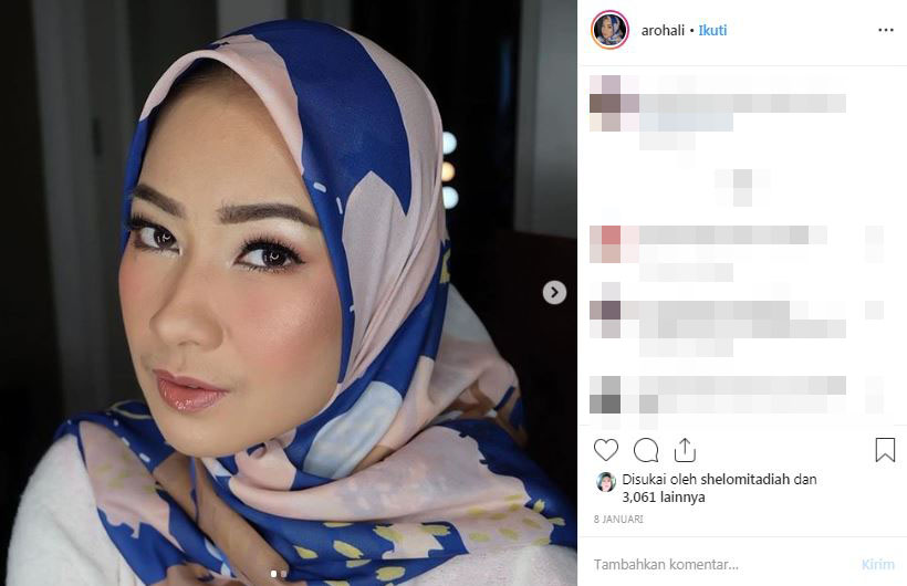 Heboh gelar profesor Limbad, 5 artis ini pun bergelar akademik tinggi