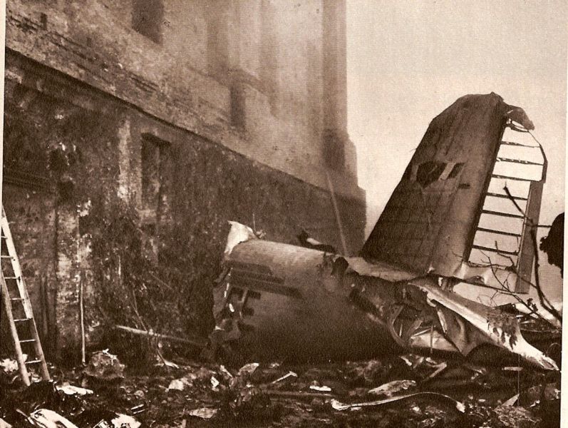www.documentingreality.com/forum/f237/superga-air-disaster-entire-torino-football-team-killed-1949-italy-133559/