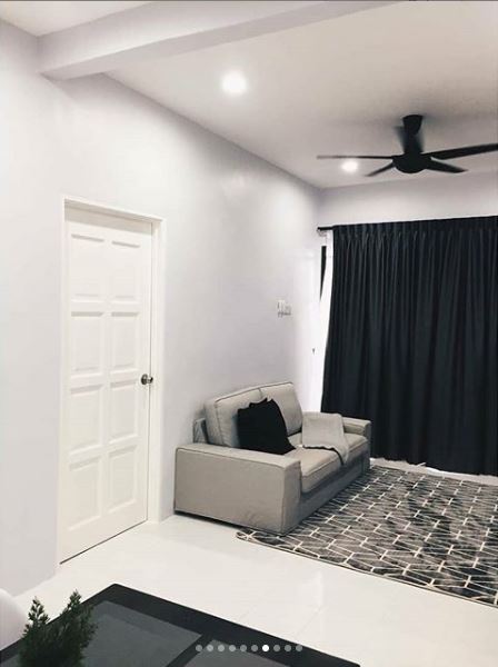 Pria ini beli rumah bekas dan menyulapnya jadi model minimalis modern