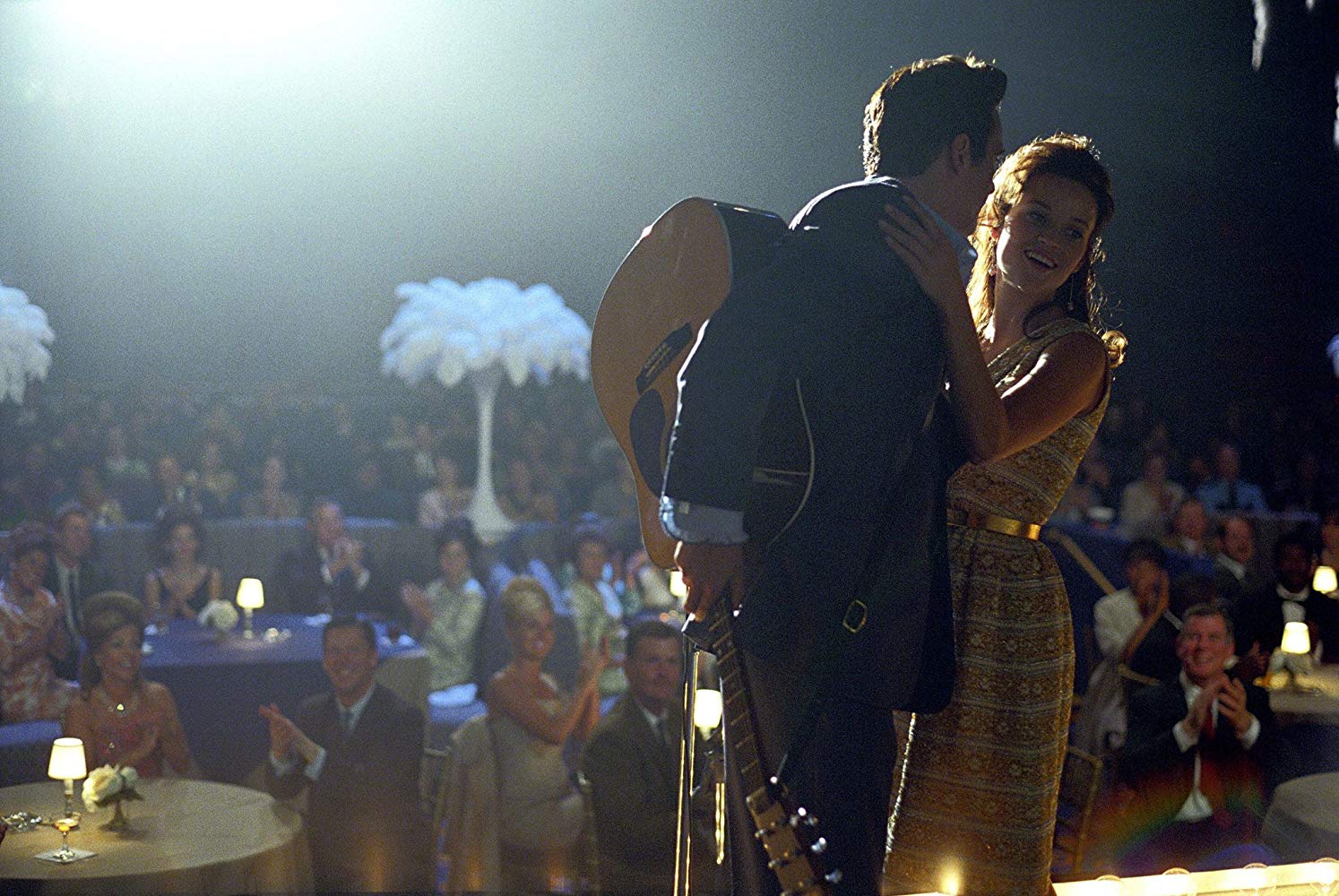 Foto diambil dari IMDb/Joaquin Phoenix & Reese Witherspoon