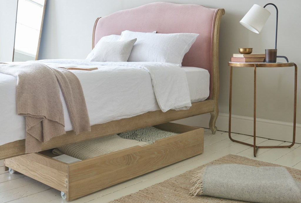 6 Solusi menata kamar tidur sempit agar terasa nyaman