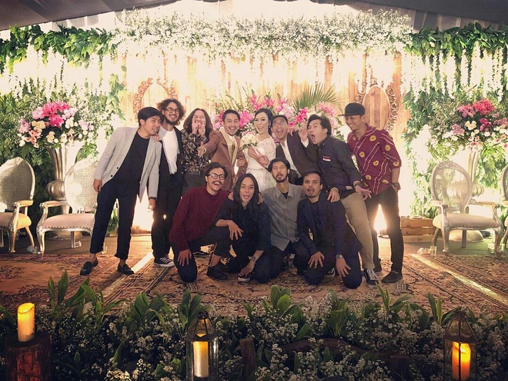 10 Momen bahagia pernikahan Fiersa Besari dan Aqia Nurfadla