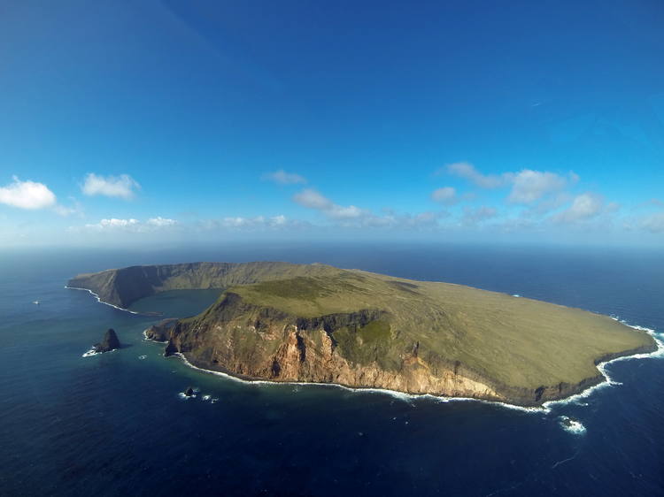 Inilah 5 pulau paling sepi dan terpencil di dunia