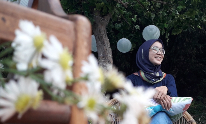 Biar tampil maksimal, perhatikan 4 faktor ini pas pilih kacamata hitam