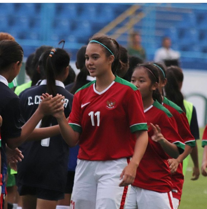 Inilah 6 potret memesona pemain sepak bola putri Indonesia