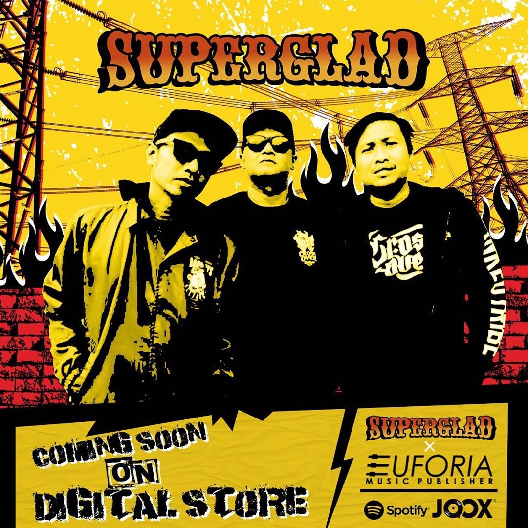 Hilangkan kerinduan penggemar, Superglad rilis ulang album lamanya