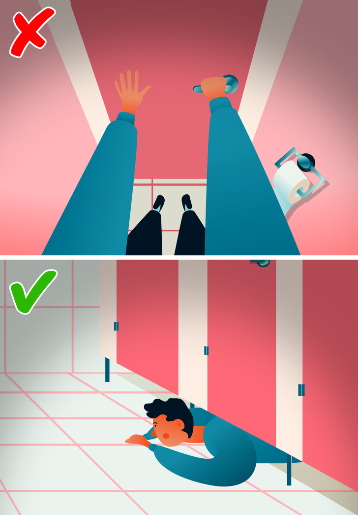 Oh ternyata ini alasan kenapa pintu toilet umum terbuka dibagian bawahnya