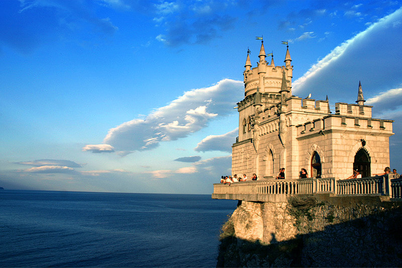 Swallow's Nest Castle