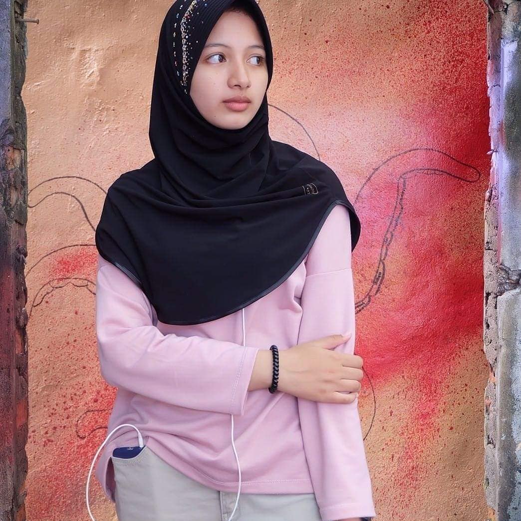 10 Potret Sanwane Esor, gadis manis yang dijuluki ukhti Thailand