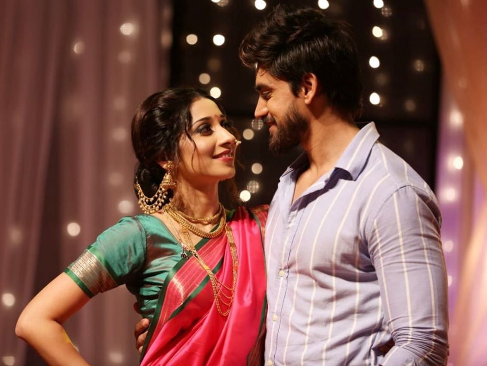 10 Potret Vrushika Mehta dan Avinash Mishra, pemeran Yeh