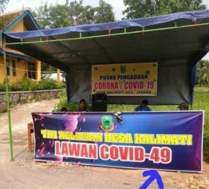 9 Spanduk pemberitahuan ini kocak banget, bikin gagal fokus