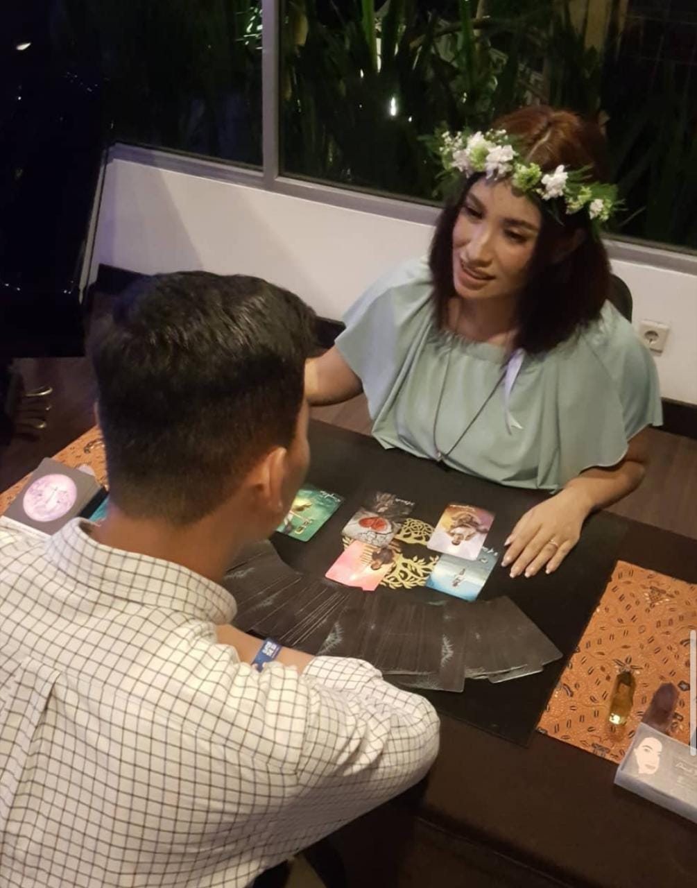 Danik tarot reader