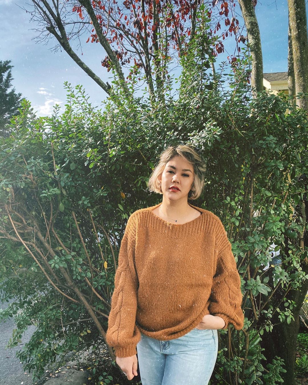Sissy dengan outfit kece