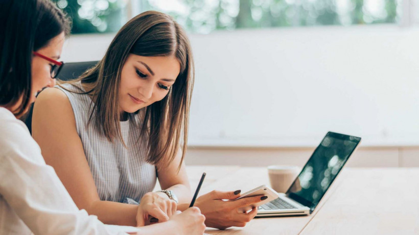 5 Tips yang bisa kamu lakukan agar nyaman dengan diri sendiri
