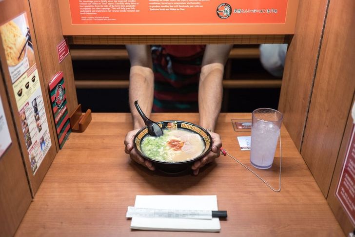 10 Hal menakjubkan ini hanya bisa dijumpai di Jepang, keren banget!