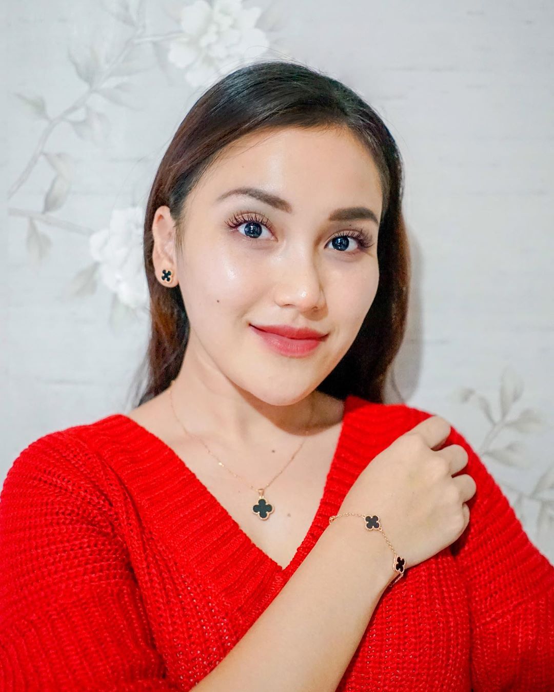 6 Artis cantik ini ternyata juga seorang juragan kontrakan