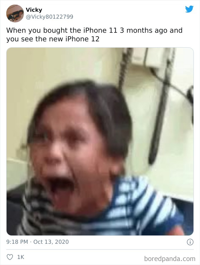 Baru rilis, 12 meme kocak soal iPhone 12 ini sukses bikin ngakak