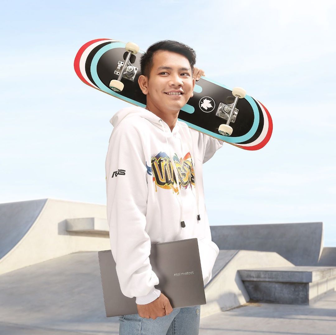 5 Potret menawan Angga Putra, pemain sinetron Anak Band