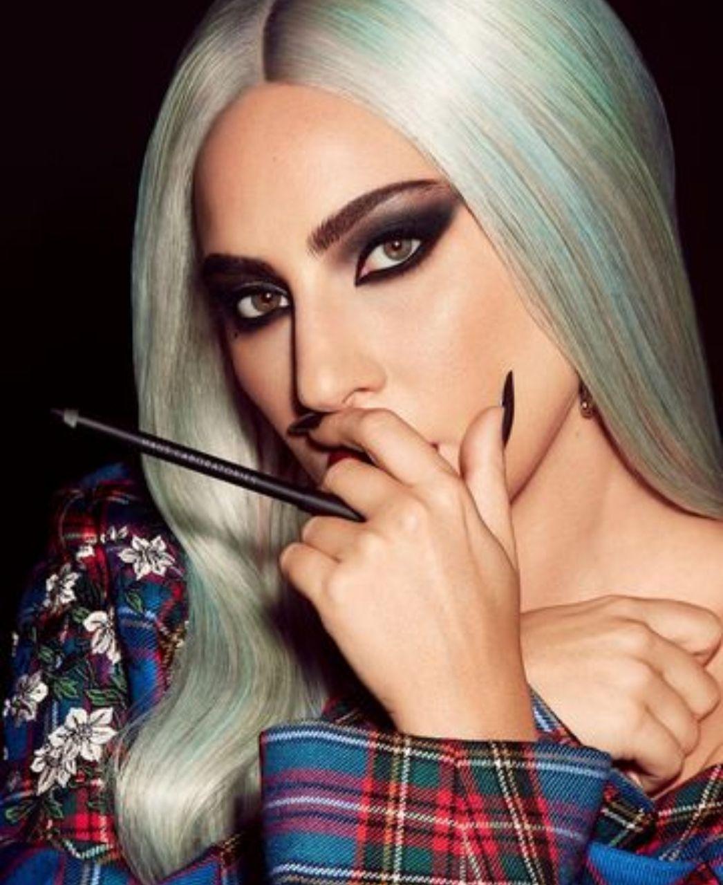 instagram.com/ladygaga