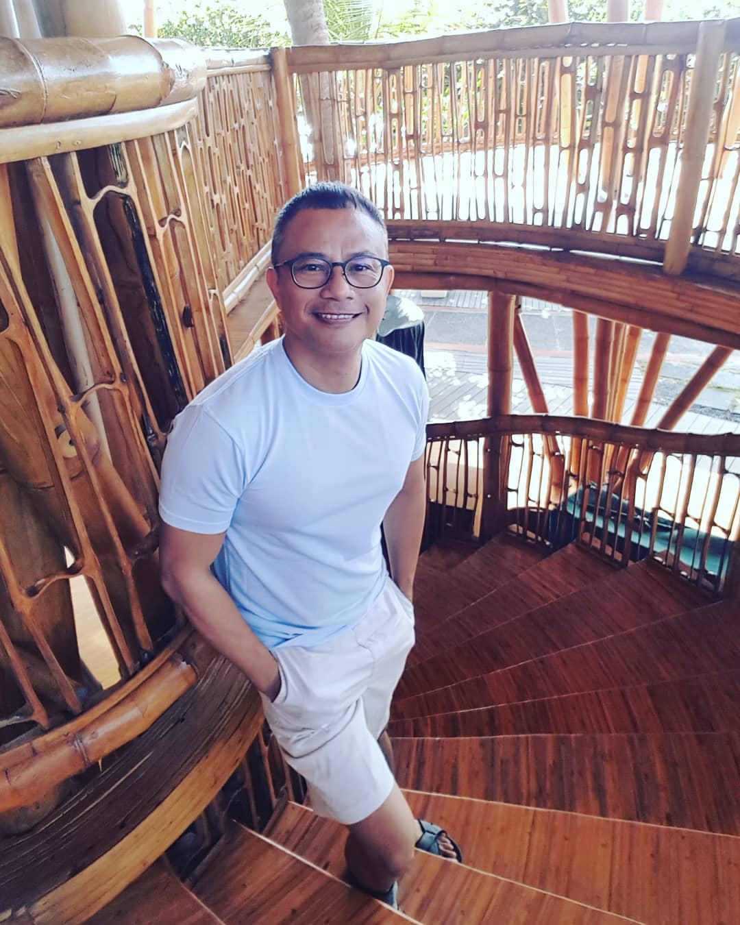 artis yang jadi PNS
