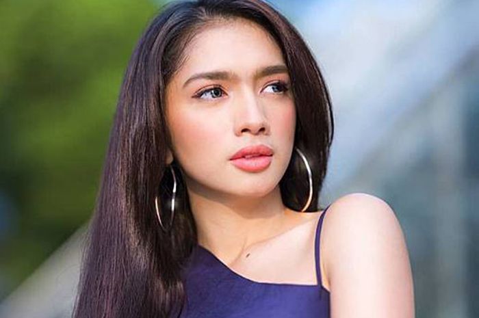 5 Artis ini menggunakan nama marga untuk nama panggungnya