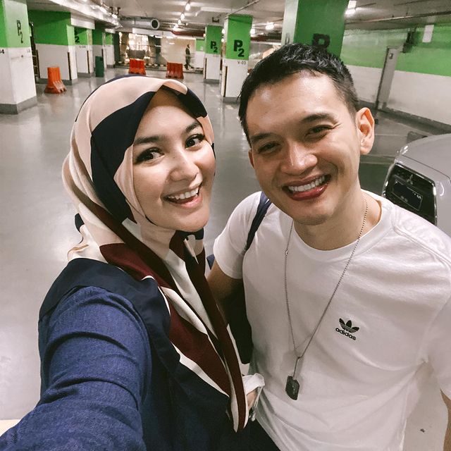 Jodoh gak ke mana, 7 aktor ini menikah dengan sesama artis sinetron