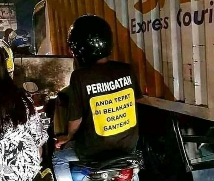 10 Potret kaos dengan desain tulisan nyeleneh ini bikin ngakak